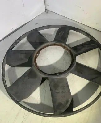 BMW 3 E36 Fan impeller 0000010099