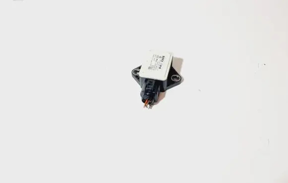 Audi A4 S4 B8 8K ESP acceleration yaw rate sensor 8K0907637C 8K0907637 026T005738