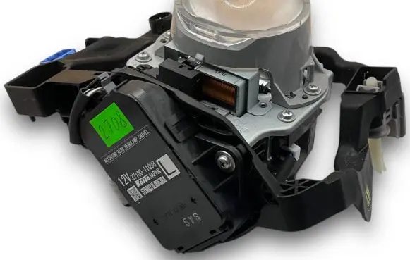 Subaru Columbuss Central body control module S2708 5YM031L006388