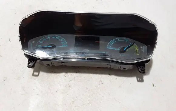 Peugeot 208 II Speedometer (instrument cluster) 9835846380