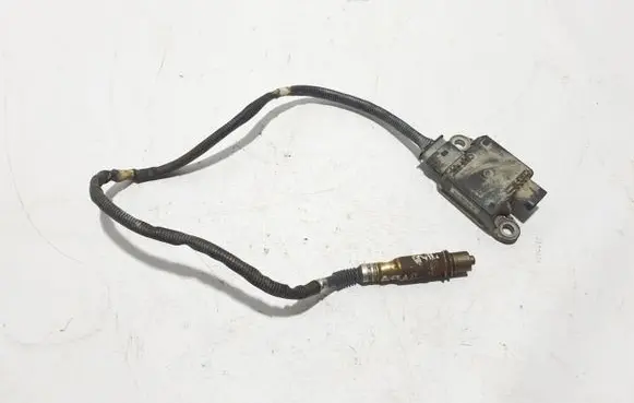 Volkswagen Amarok Lambda probe sensor 059906261D