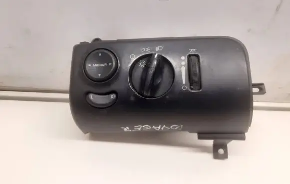 Chrysler Voyager Light switch 