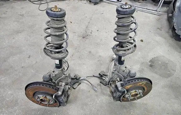 Opel Astra J Front shock absorber/damper 13382708 562400007 315000831