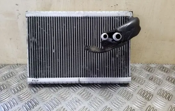 Air conditioning (A/C) radiator (interior)