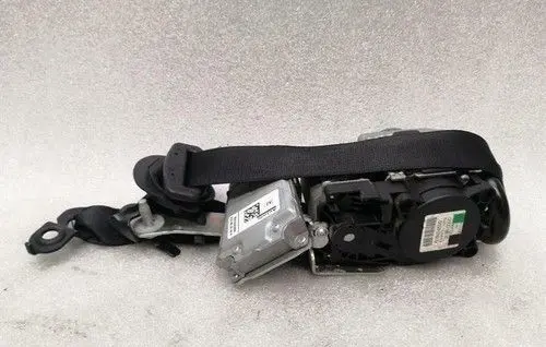 Mercedes-Benz C W204 Front seatbelt buckle A2048602686