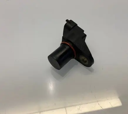 Mercedes-Benz CLS C219 Camshaft position sensor A0051531328 0051531328