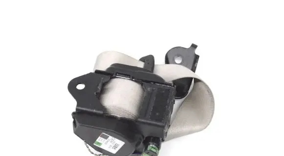 BMW X6 F16 Rear seatbelt 7376132