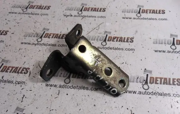 Mitsubishi Outlander Front door lower hinge 