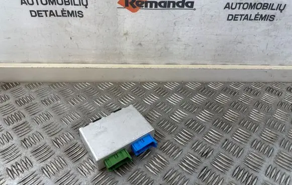 BMW 5 E34 Comfort/convenience module 61351379379