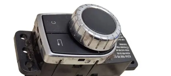 Mercedes-Benz B W246 W242 Multifunctional control switch/knob A2469009802 11651858 A2469013302