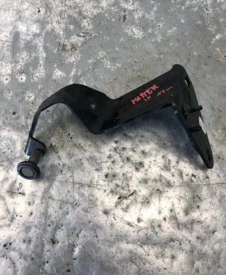 Renault Master III Sliding door upper roller guide/hinge 777946809R