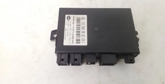 Mercedes-Benz E W211 Tow bar trailer control unit/module 2115450832 5ds00849300