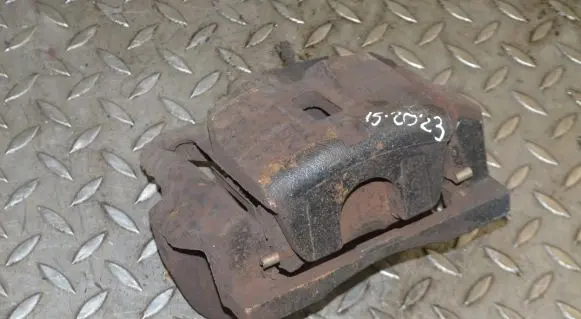Lexus RX 450H Front brake caliper