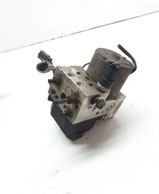 Nissan X-Trail T30 ABS Pump 476008H720