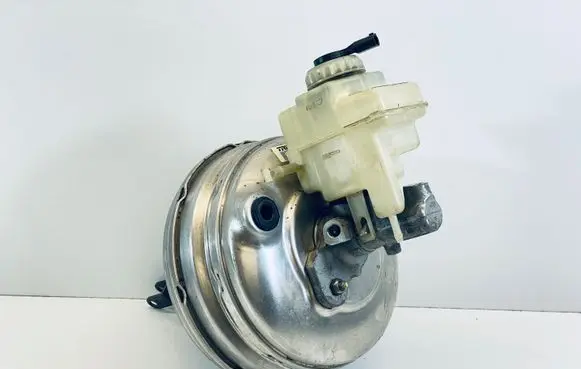 BMW 7 E65 E66 Brake booster 6753817