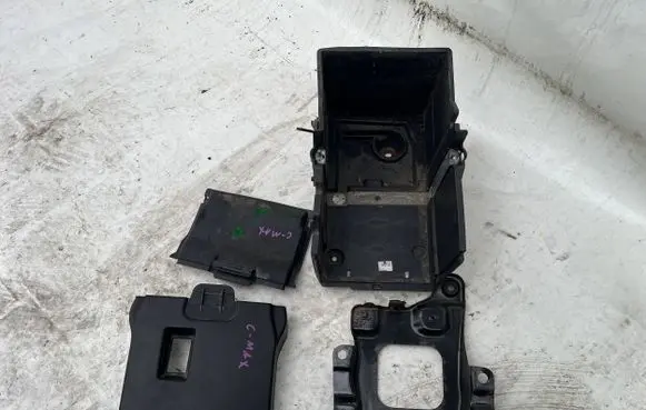 Ford Grand C-MAX Battery box tray AM5110723AD