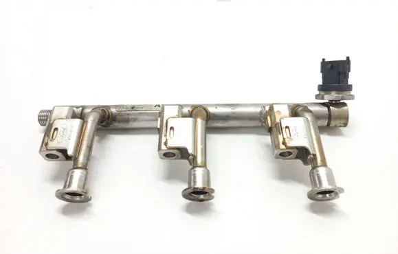 Ford Focus Fuel main line pipe DM5G9H487AA 0261555137 0900538533