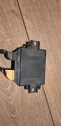 Audi A6 S6 C5 4B Parking PDC control unit/module 8z0919283
