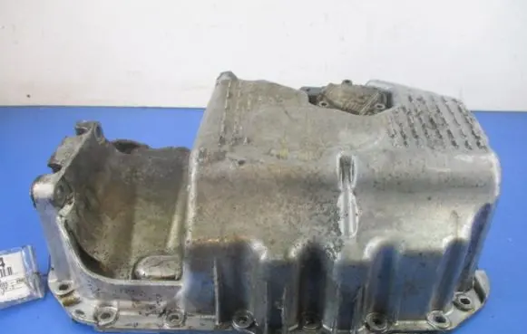 Volkswagen Golf IV Oil sump 03C103603J