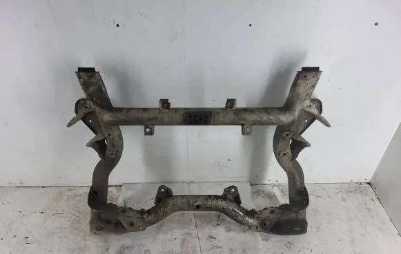 Mercedes-Benz E W212 Front subframe A0029980650
