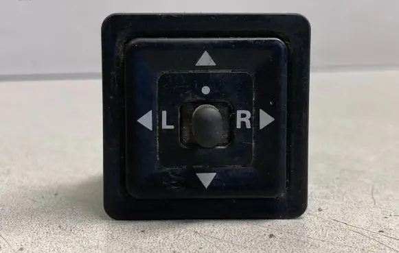 Mitsubishi Galant Wing mirror switch