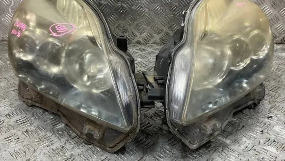 Toyota Prius (XW30) Headlight/headlamp 8596747010 MSNU7067032