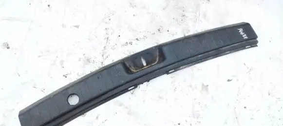 Other trunk/boot trim element