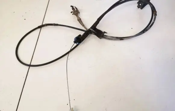 Handbrake/parking brake wiring cable