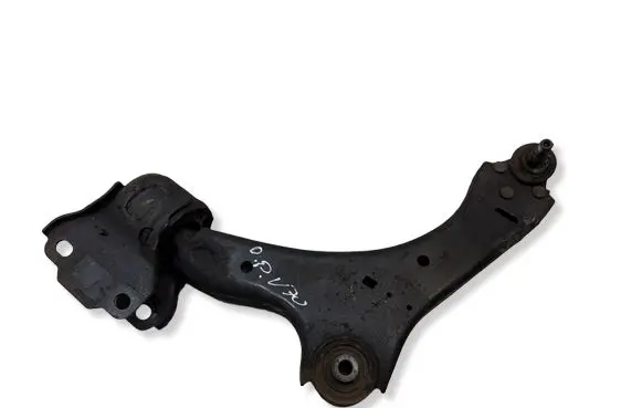 Volvo V70 Front lower control arm/wishbone 