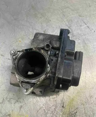 Audi A4 S4 B8 8K EGR valve 03L131501E