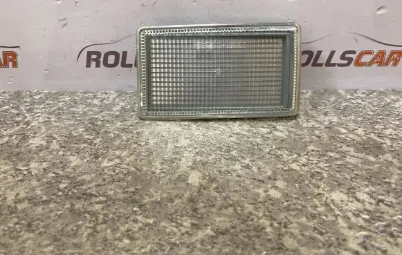 Volkswagen Vento Front reflector 125091B