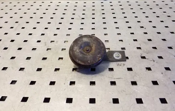 Mitsubishi ASX Horn signal E9004041