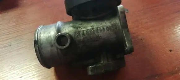 Mercedes-Benz A W168 EGR valve A6680900454