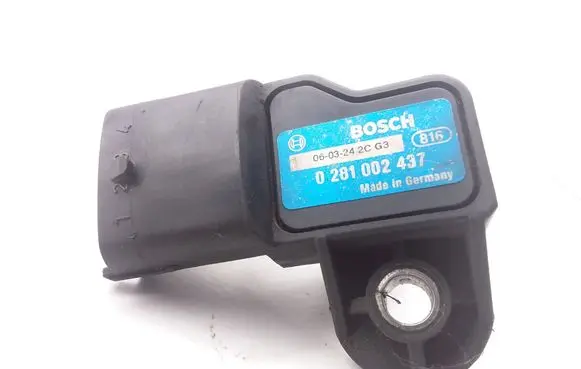 Opel Vectra C Air pressure sensor 0281002437