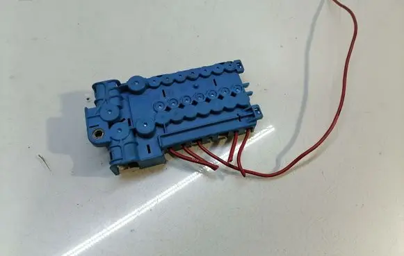 BMW X5 E53 Fuse box set 8387543