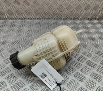 BMW X1 F48 F49 Coolant expansion tank/reservoir 7617362 8687503