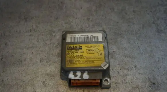 Peugeot Partner Airbag control unit/module 9637176880