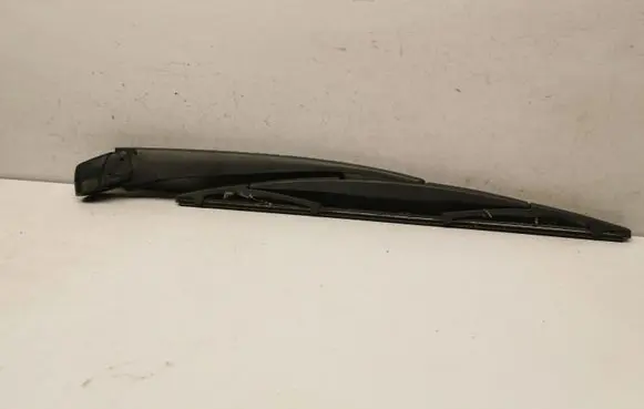 Mitsubishi Outlander Rear wiper blade arm