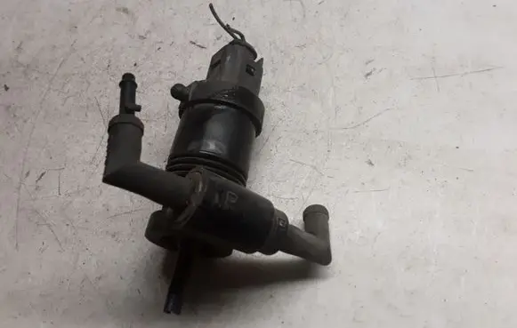 Dodge Caliber Windscreen/windshield washer pump 05152075AC