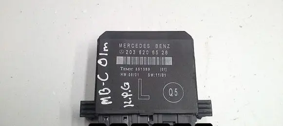 Mercedes-Benz C W203 Engine control unit/module A2038206526