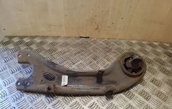 Hyundai ix35 Rear upper control arm/wishbone 552703U100