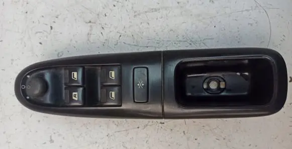 Peugeot 407 Quarter vent window switch 1234234423