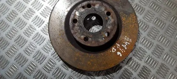 Toyota Avensis T250 Front brake disc