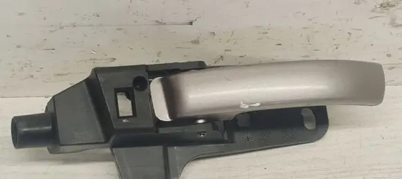 Chrysler Sebring (JS) Rear door interior handle 1FV25TRMAA 1FV27TRMAA