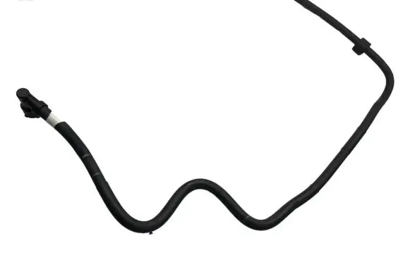 Skoda Kamiq Fuel line pipe 05C133723AB