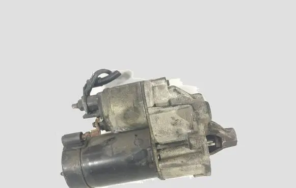 Citroen Xsara Starter motor D6RA572 21H30226ND