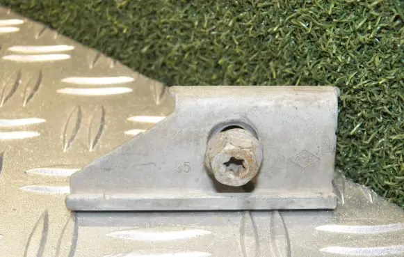 Renault Master III Battery bracket 83100R