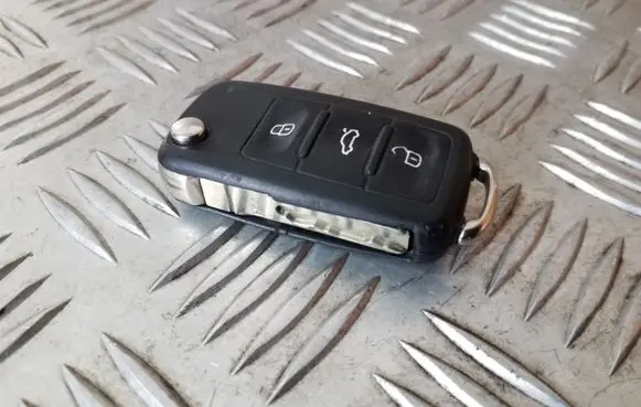 Volkswagen Sharan Ignition key/card 
