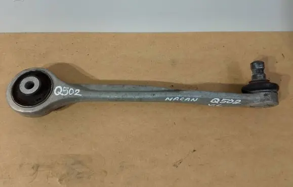 Porsche Macan (95B) Front lower control arm/wishbone 8K0505P