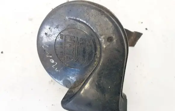 Ford Mondeo MK II Horn signal E335717 CH2035-A73345